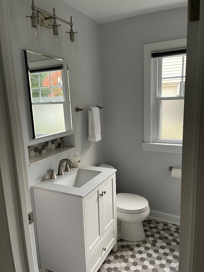 Main bathroom