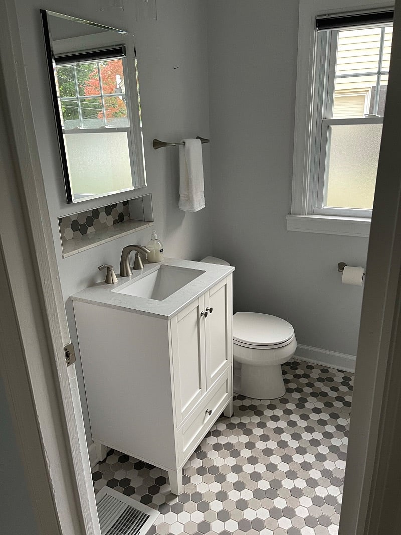 Main bathroom
