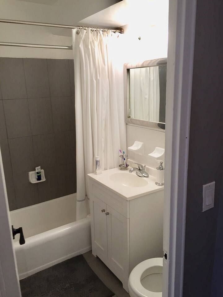 Furnished Finder property 438773_1 photo 8