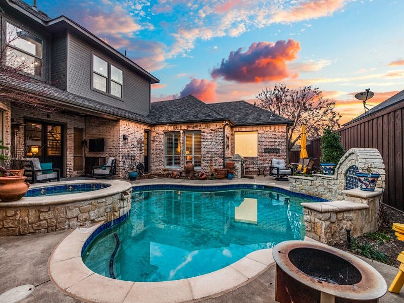 The Backyard - With a fire pit during the winter and chaise lounges during the summer, the backyard is always ready, either to relax or to gather with friends.