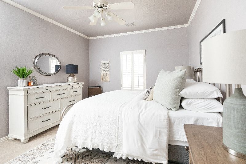 Casablanca Room - plenty of room for clothes in the dresser and large remodeled closet.