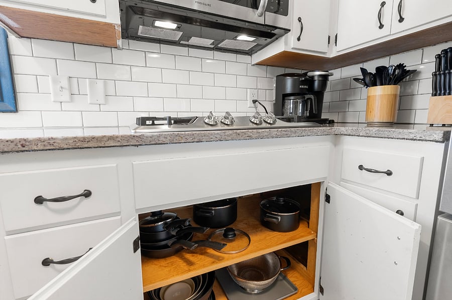 Furnished Finder property 438806_1 photo 23