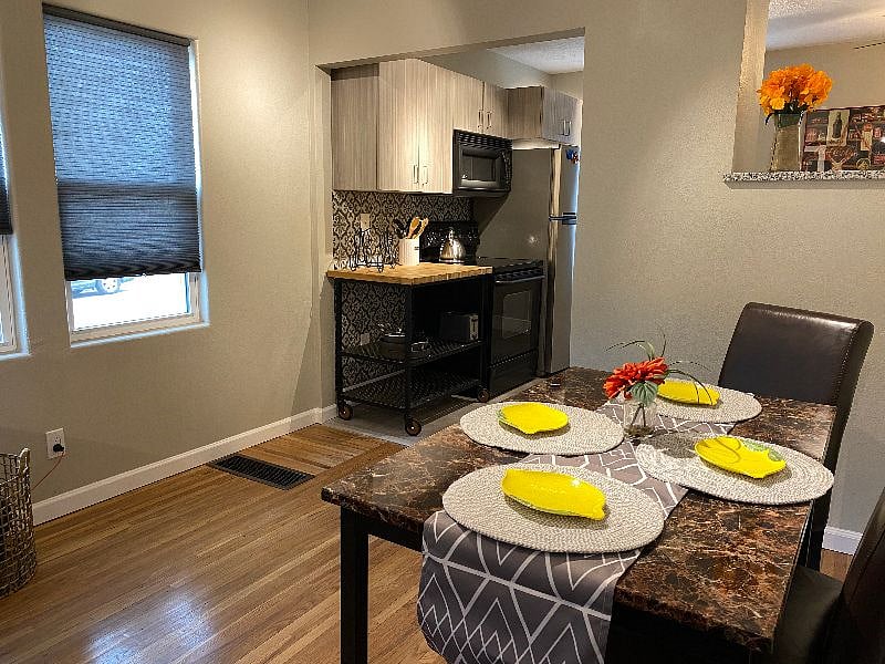 Furnished Finder property 438808_2 photo 20