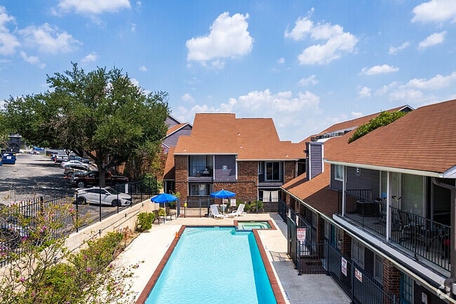 Furnished Finder property 438820_1 photo 17