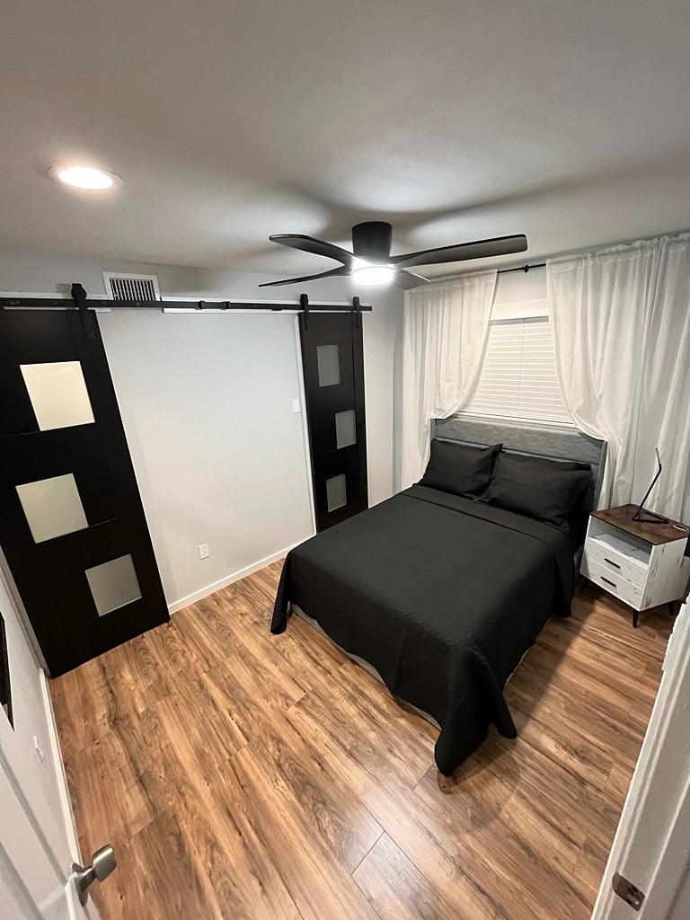 Furnished Finder property 438820_2 photo 6