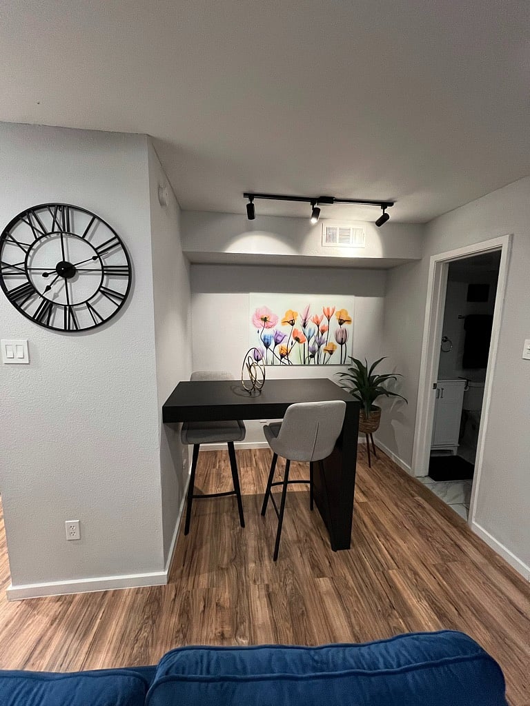 Furnished Finder property 438820_2 photo 5