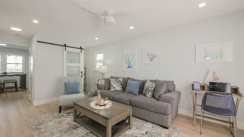 Furnished Finder property 438833_1 photo 1