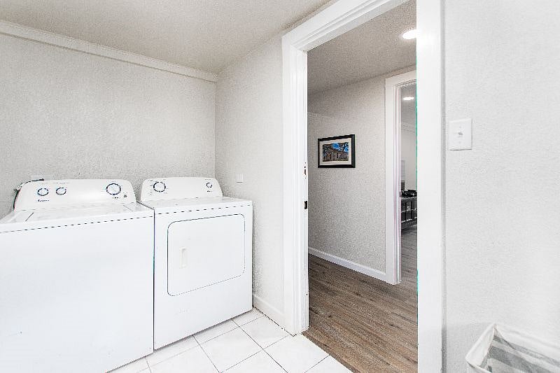 Furnished Finder property 438868_1 photo 9