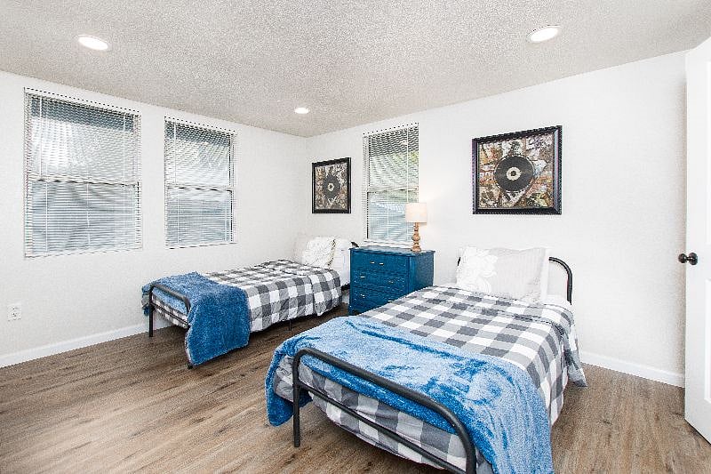Furnished Finder property 438868_1 photo 11