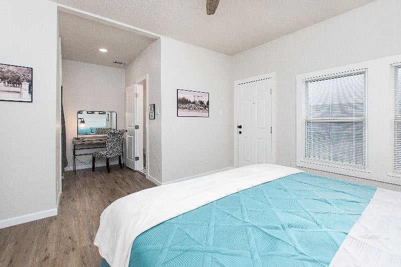 Furnished Finder property 438868_1 photo 13