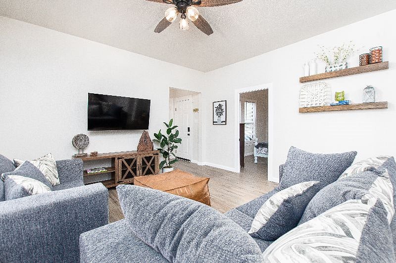 Furnished Finder property 438868_1 photo 23