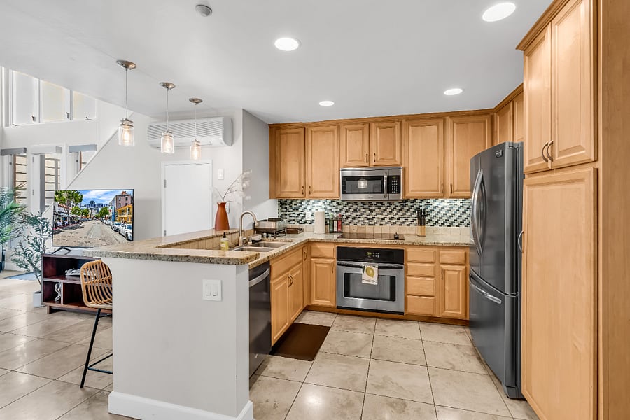 Furnished Finder property 438889_1 photo 12