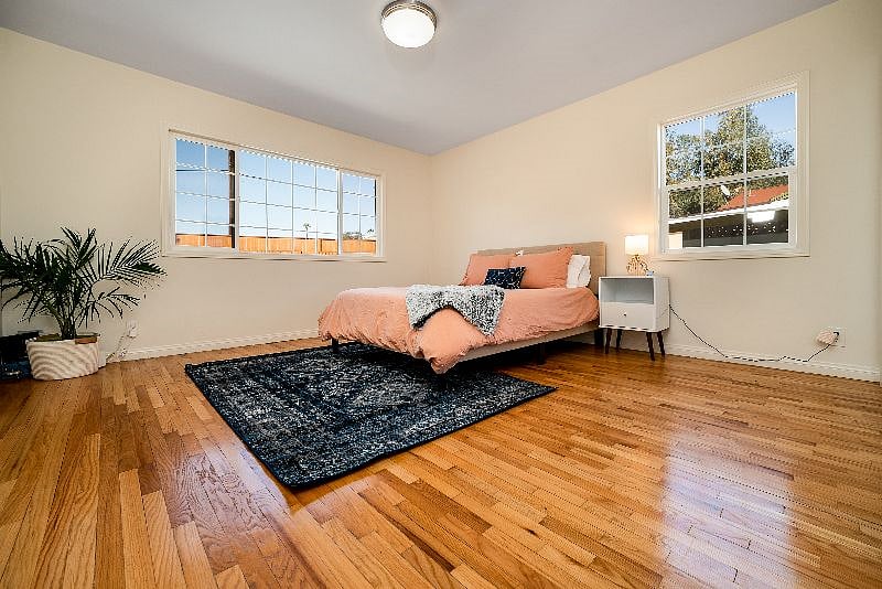Furnished Finder property 438917_1 photo 16