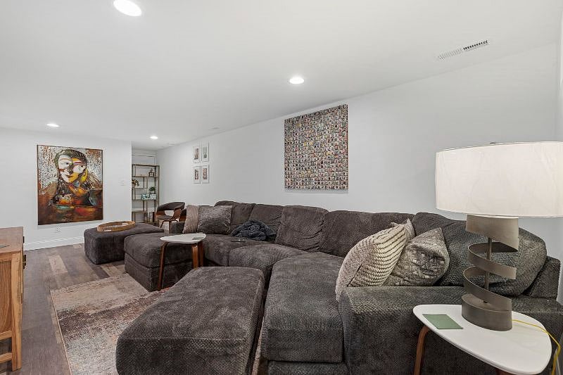 Furnished Finder property 438999_1 photo 6