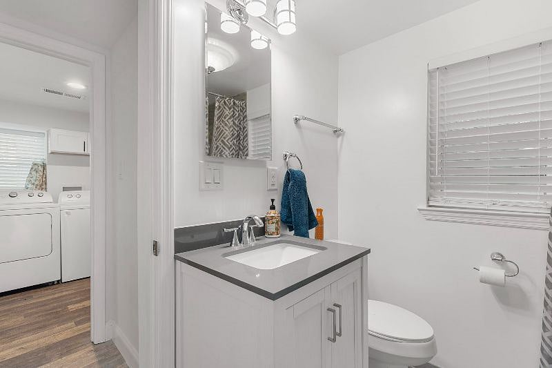 Furnished Finder property 438999_1 photo 15