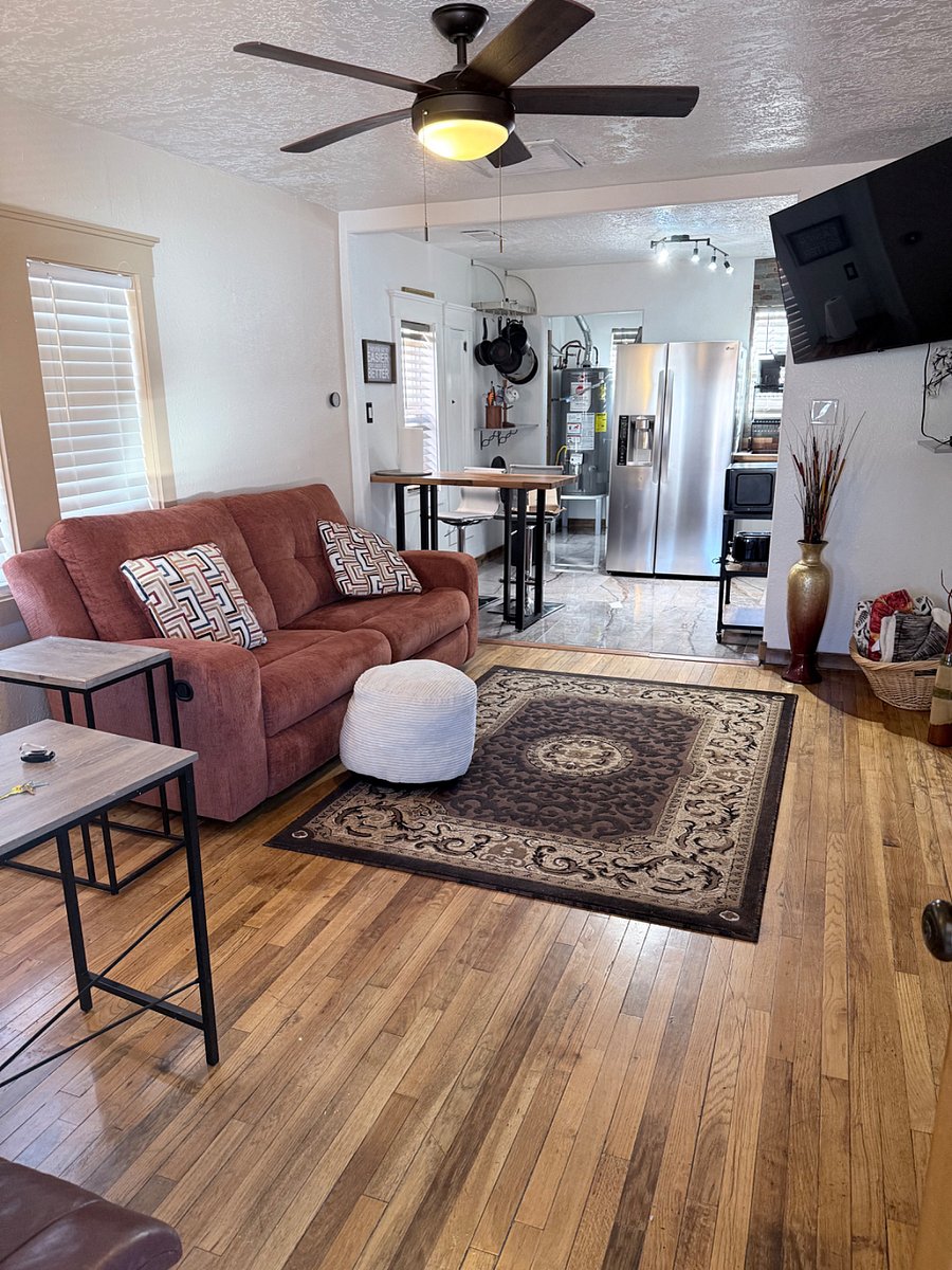 Furnished Finder property 439004_1 photo 3