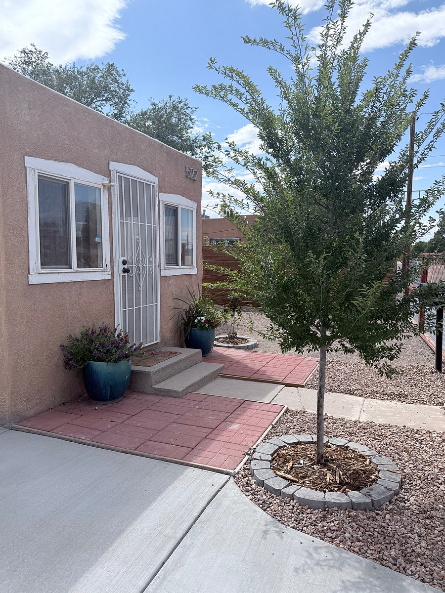 Furnished Finder property 439004_1 photo 12