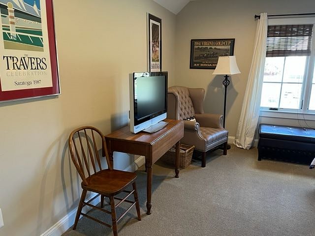 Furnished Finder property 439013_1 photo 4