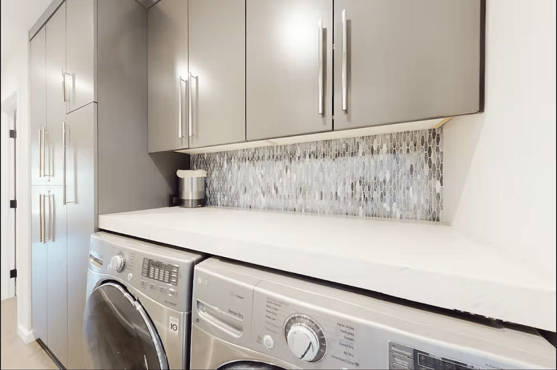 Furnished Finder property 439047_1 photo 12