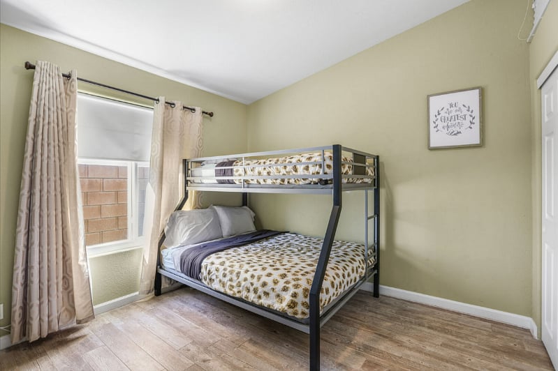 Furnished Finder property 439065_1 photo 11