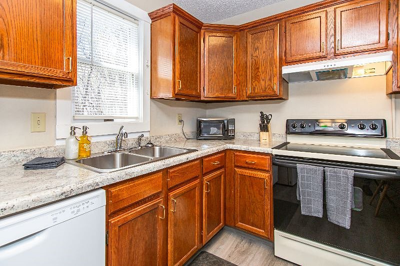 Furnished Finder property 439071_1 photo 11