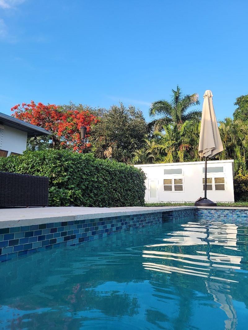Furnished Finder property 439100_1 photo 15