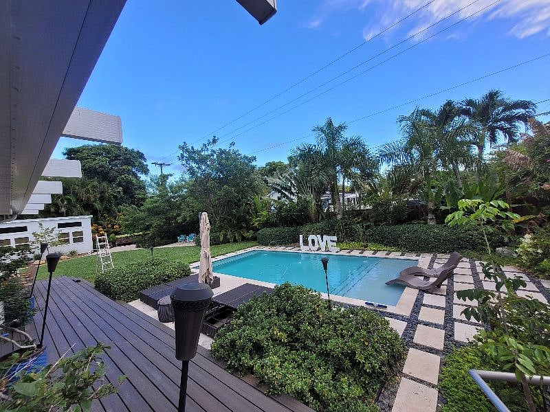 Furnished Finder property 439100_1 photo 16