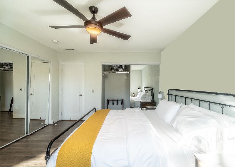 Furnished Finder property 439126_1 photo 17