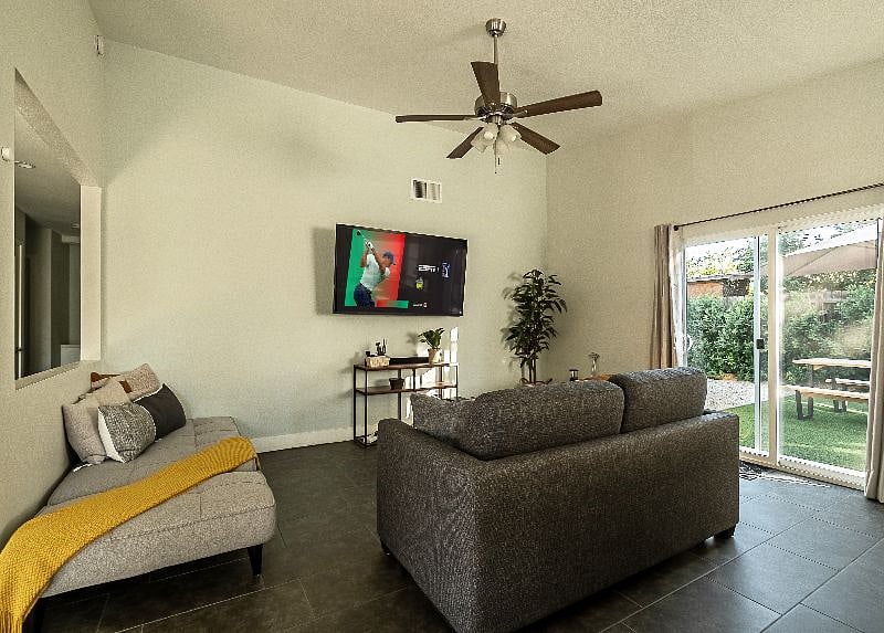 Furnished Finder property 439126_1 photo 42