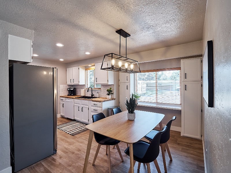 Furnished Finder property 439196_1 photo 15