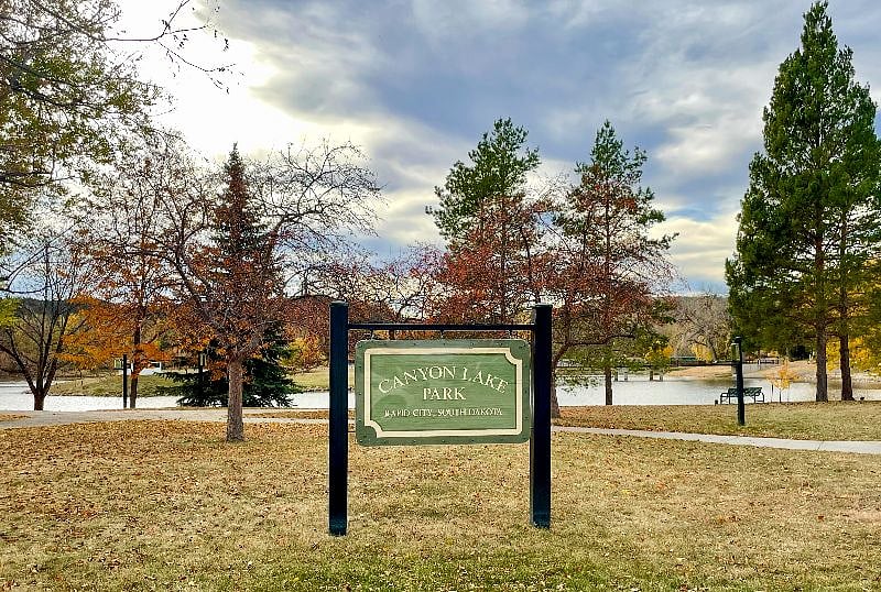 Canyon Lake Park, a great place to walk, bike, fish, and paddleboard.