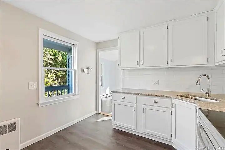 Furnished Finder property 439223_1 photo 3