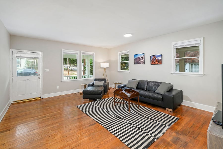 Furnished Finder property 439248_1 photo 3