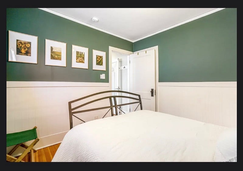 Double bed in the Sunflower Room
