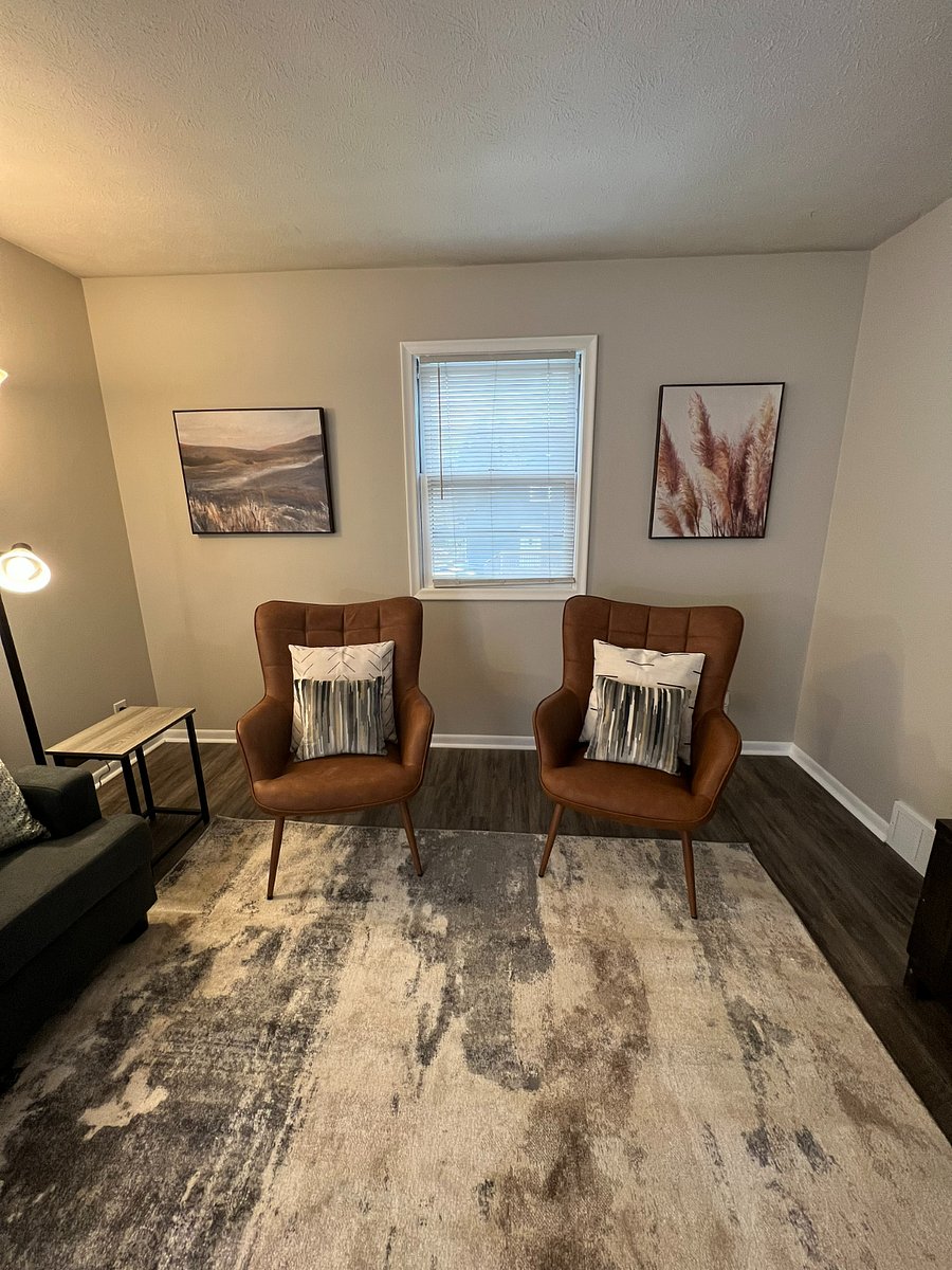 Furnished Finder property 439331_1 photo 9