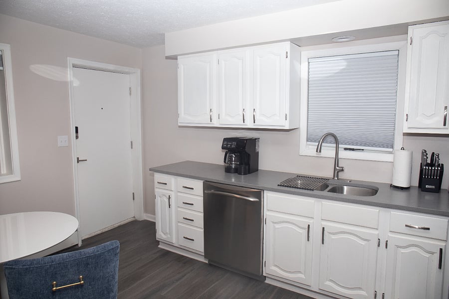 Furnished Finder property 439331_1 photo 3