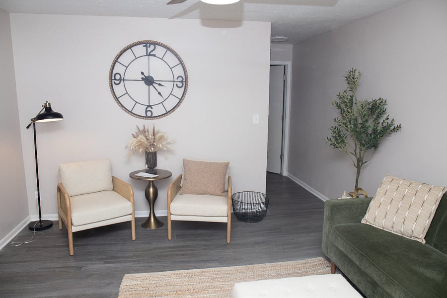 Furnished Finder property 439331_1 photo 6