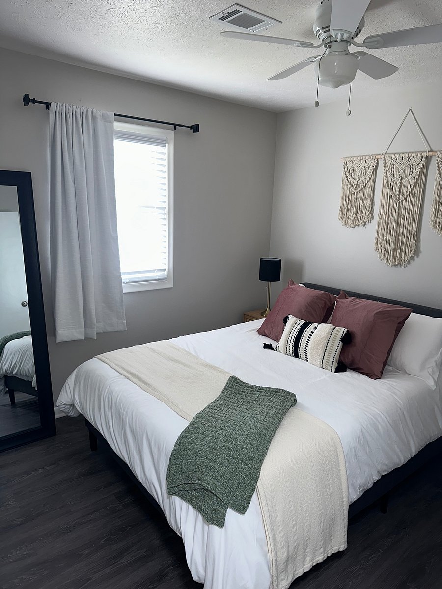 Furnished Finder property 439331_2 photo 10