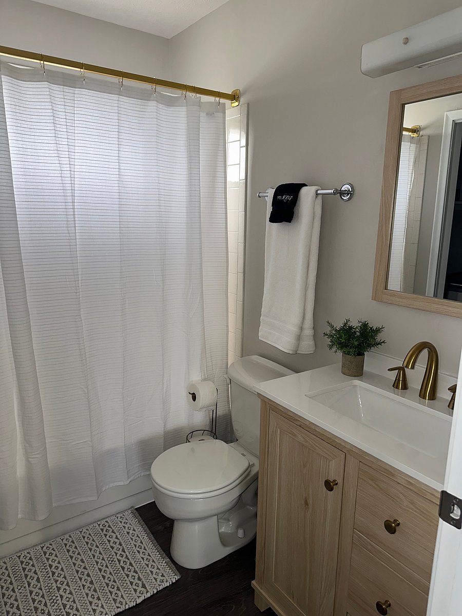 Furnished Finder property 439331_2 photo 8