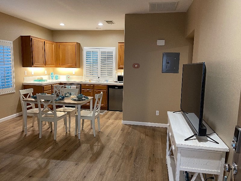 Furnished Finder property 439347_1 photo 6