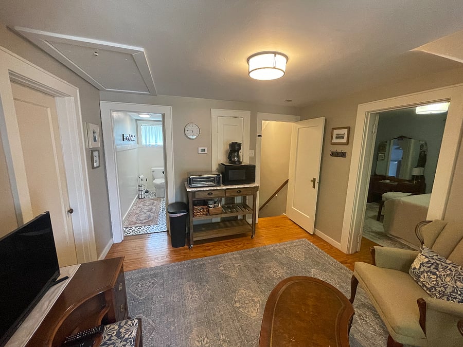 Furnished Finder property 439352_1 photo 3