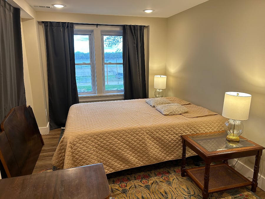 Furnished Finder property 439352_2 photo 14