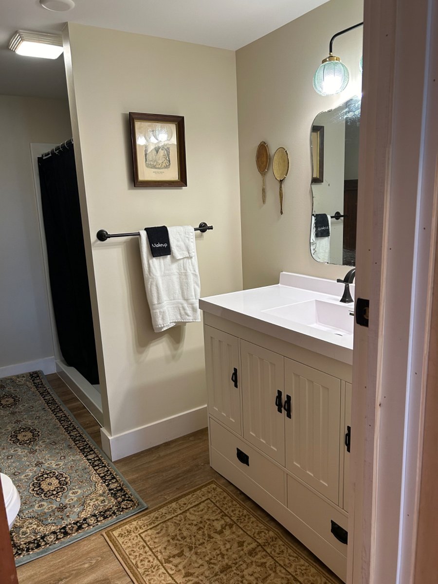 Furnished Finder property 439352_2 photo 10