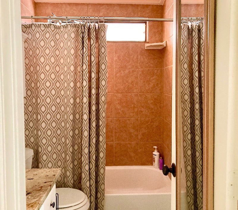 Bathroom - with shower and tub