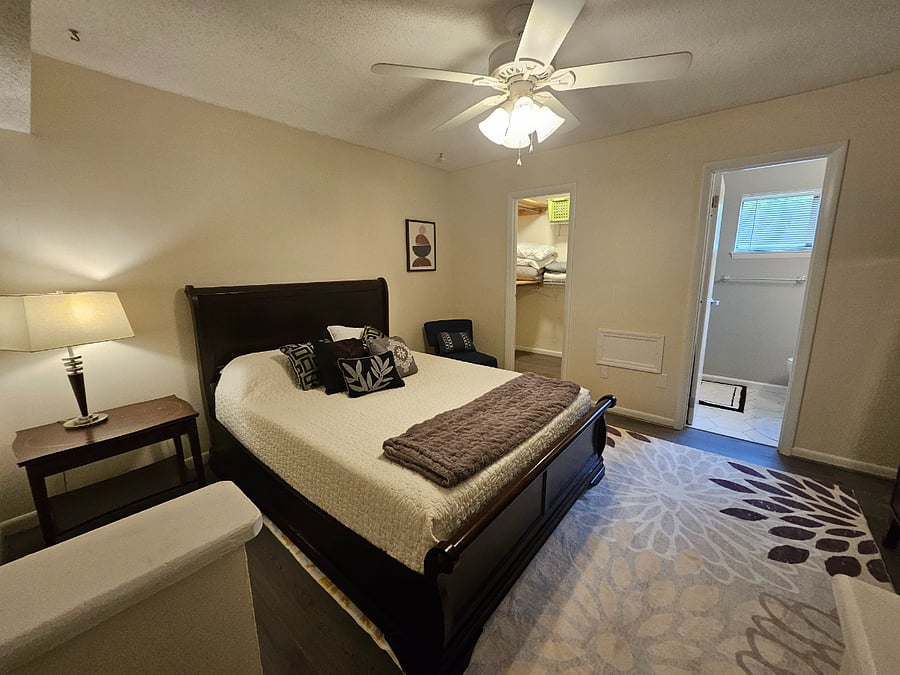 Furnished Finder property 439403_1 photo 7