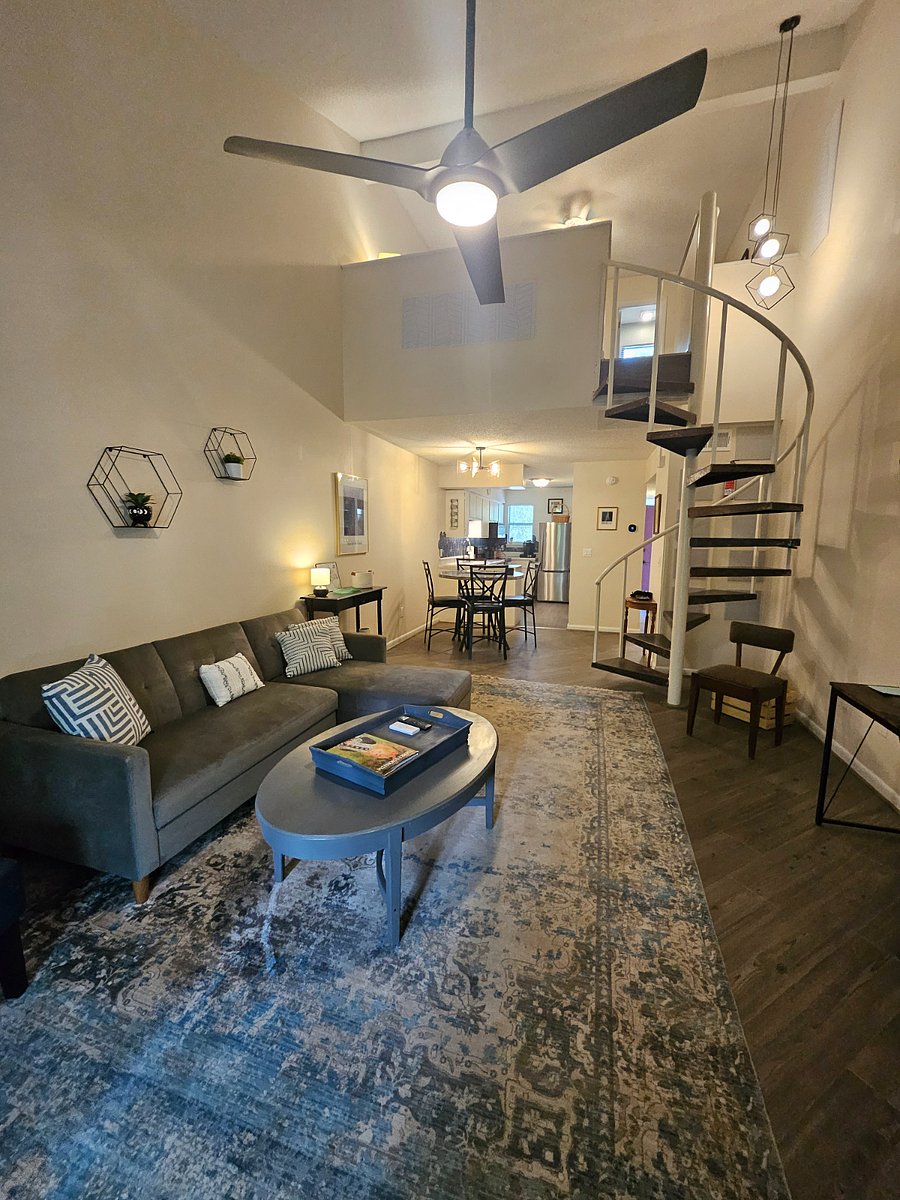 Furnished Finder property 439403_1 photo 1