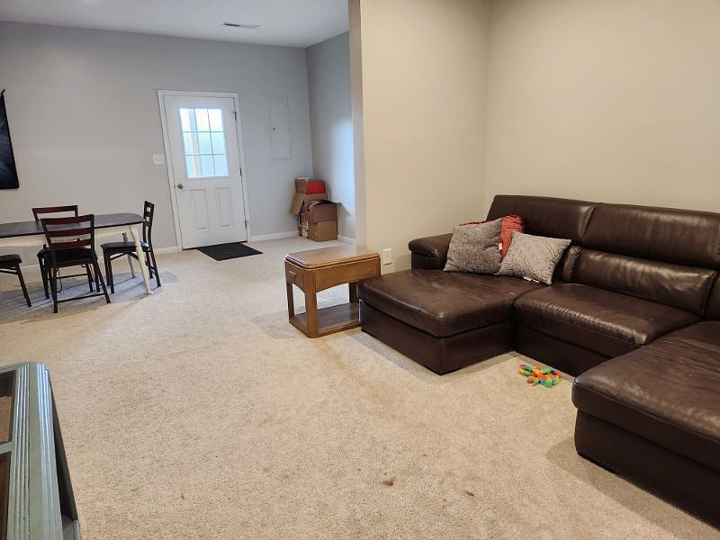 Furnished Finder property 439436_1 photo 16