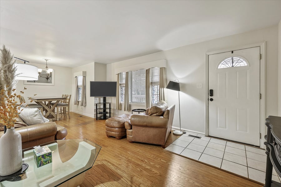 Furnished Finder property 439438_1 photo 4
