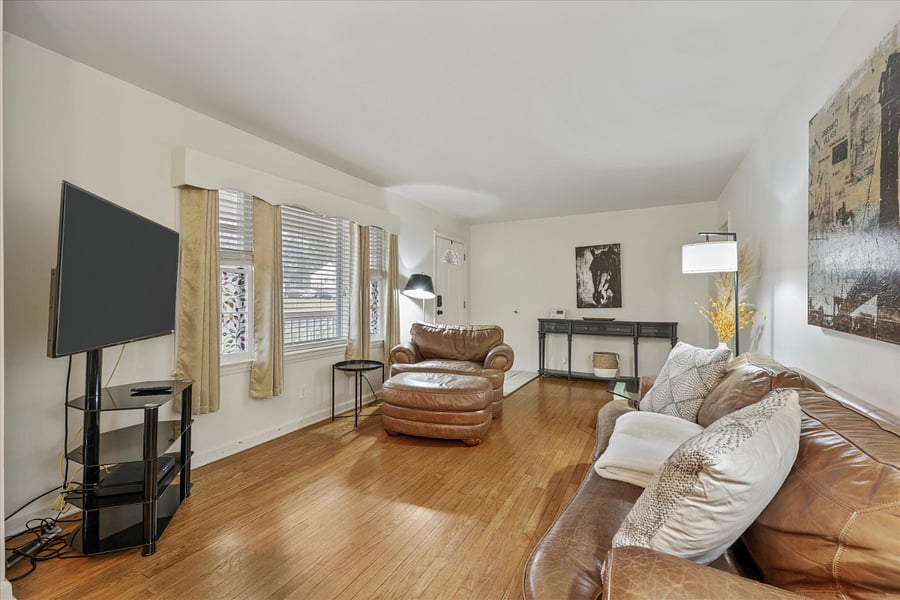 Furnished Finder property 439438_1 photo 6