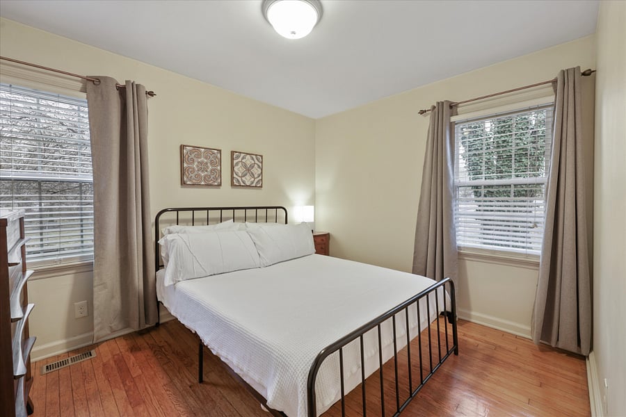 Furnished Finder property 439438_1 photo 12